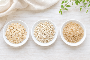 オーツ麦・大麦・玄米の食物繊維量を比較｜穀類別データと特徴まとめ