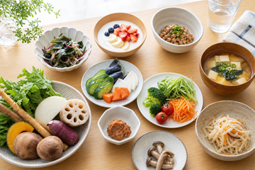 腸活とは何か？食物繊維と発酵食品が腸内環境に関わる仕組みをやさしく解説